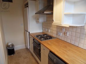 Kitchen- click for photo gallery